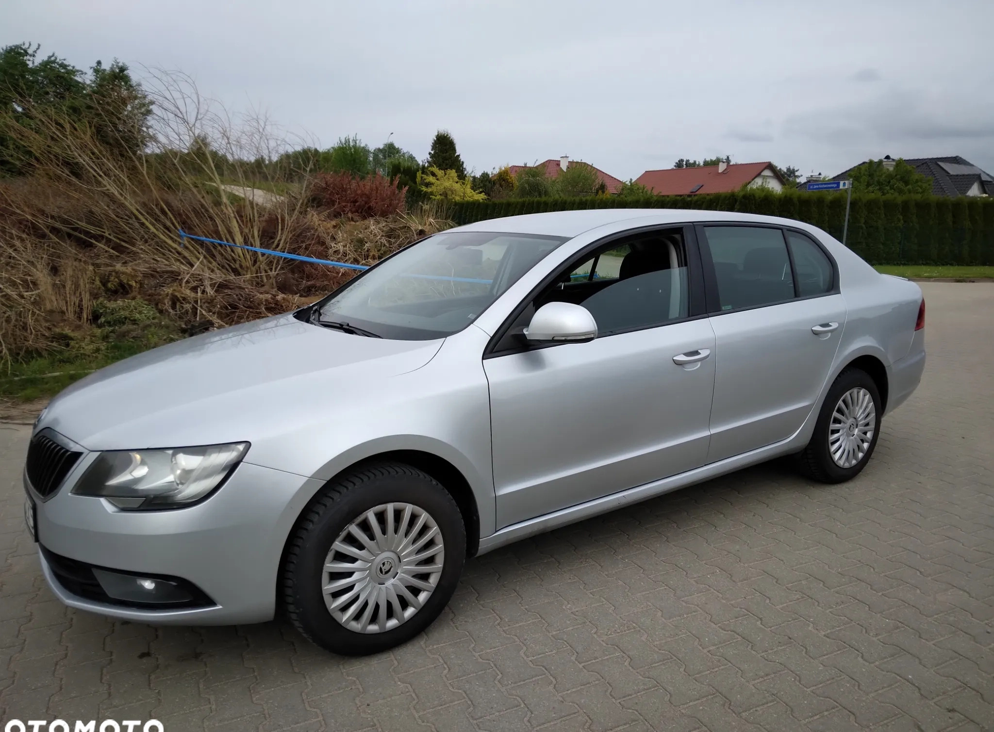 Skoda Superb cena 27900 przebieg: 291000, rok produkcji 2013 z Kamienna Góra małe 254